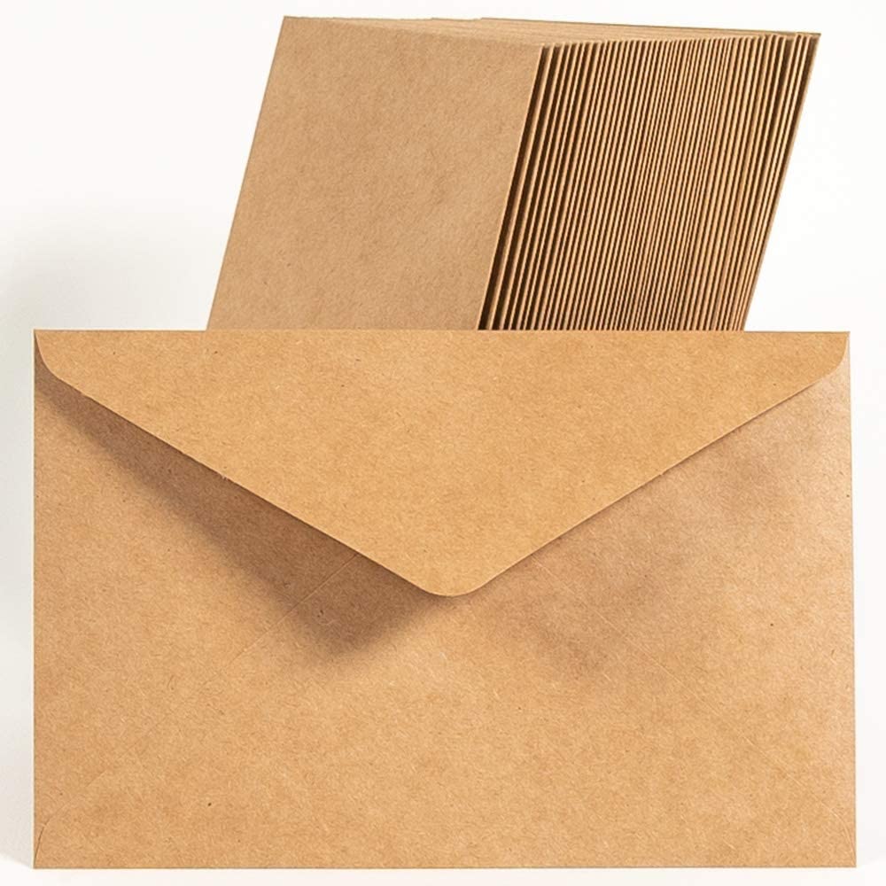 50 packs of 5.75 x 8.75 inches, brown kraft