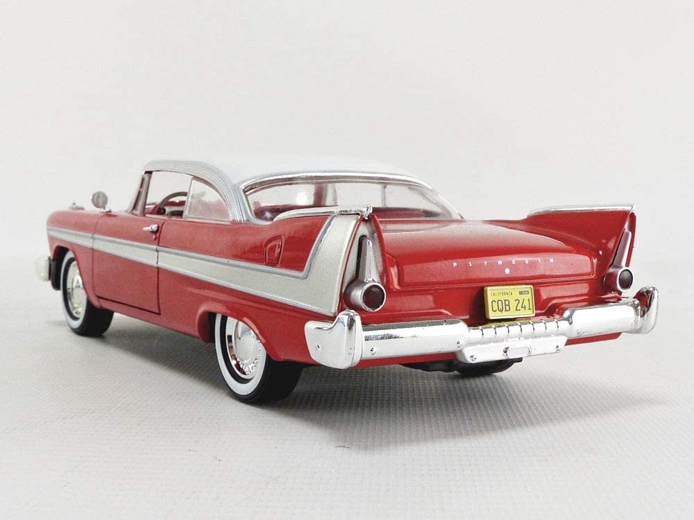 1/24 scale collectible car, (red/white)