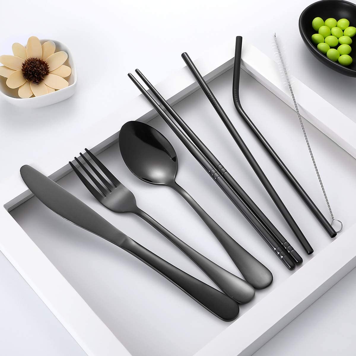 Portable cutlery set with a waterproof carrying case, black: color