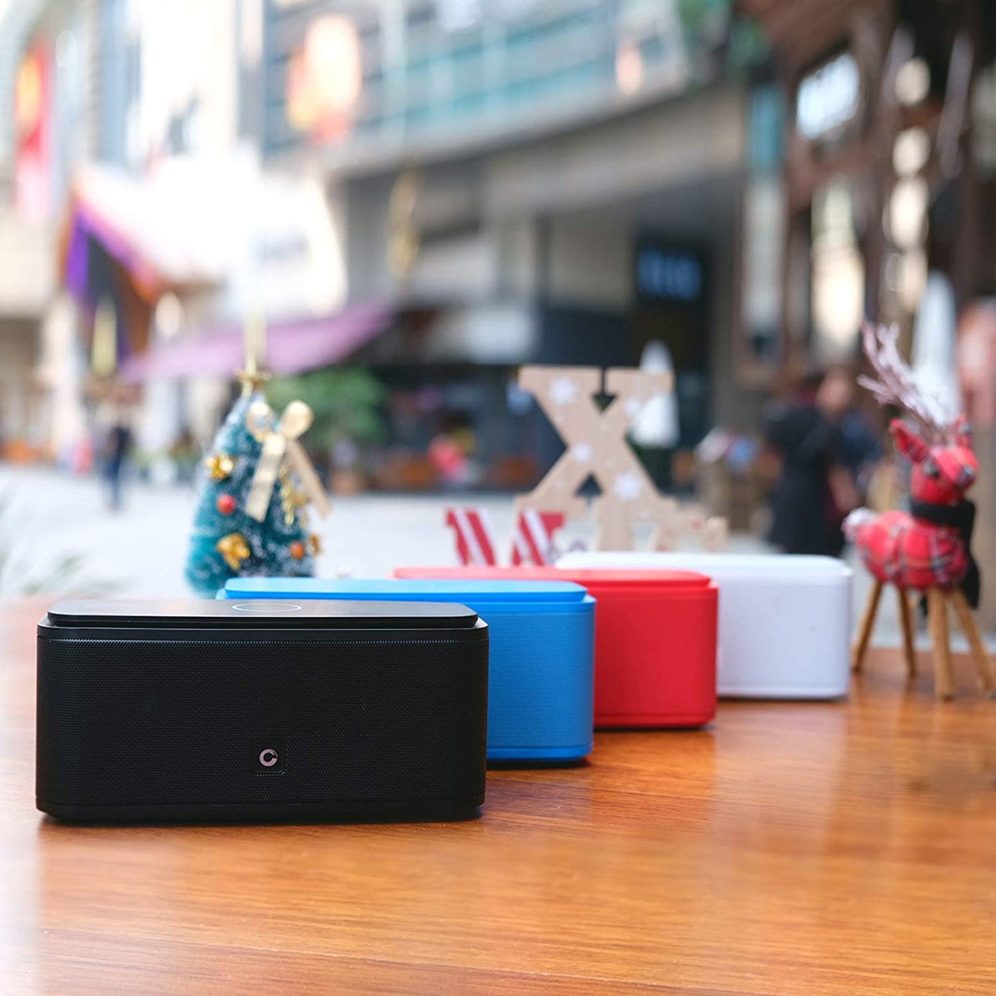 Portable wireless bluetooth speaker with 20-hour playtime, blue