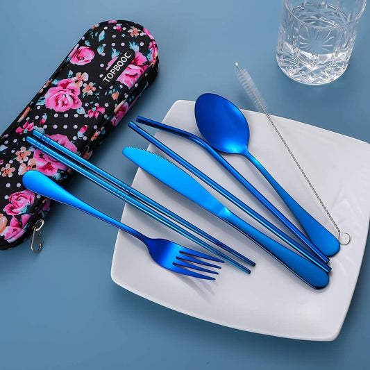 Portable cutlery set with a waterproof carrying case, Blue: color