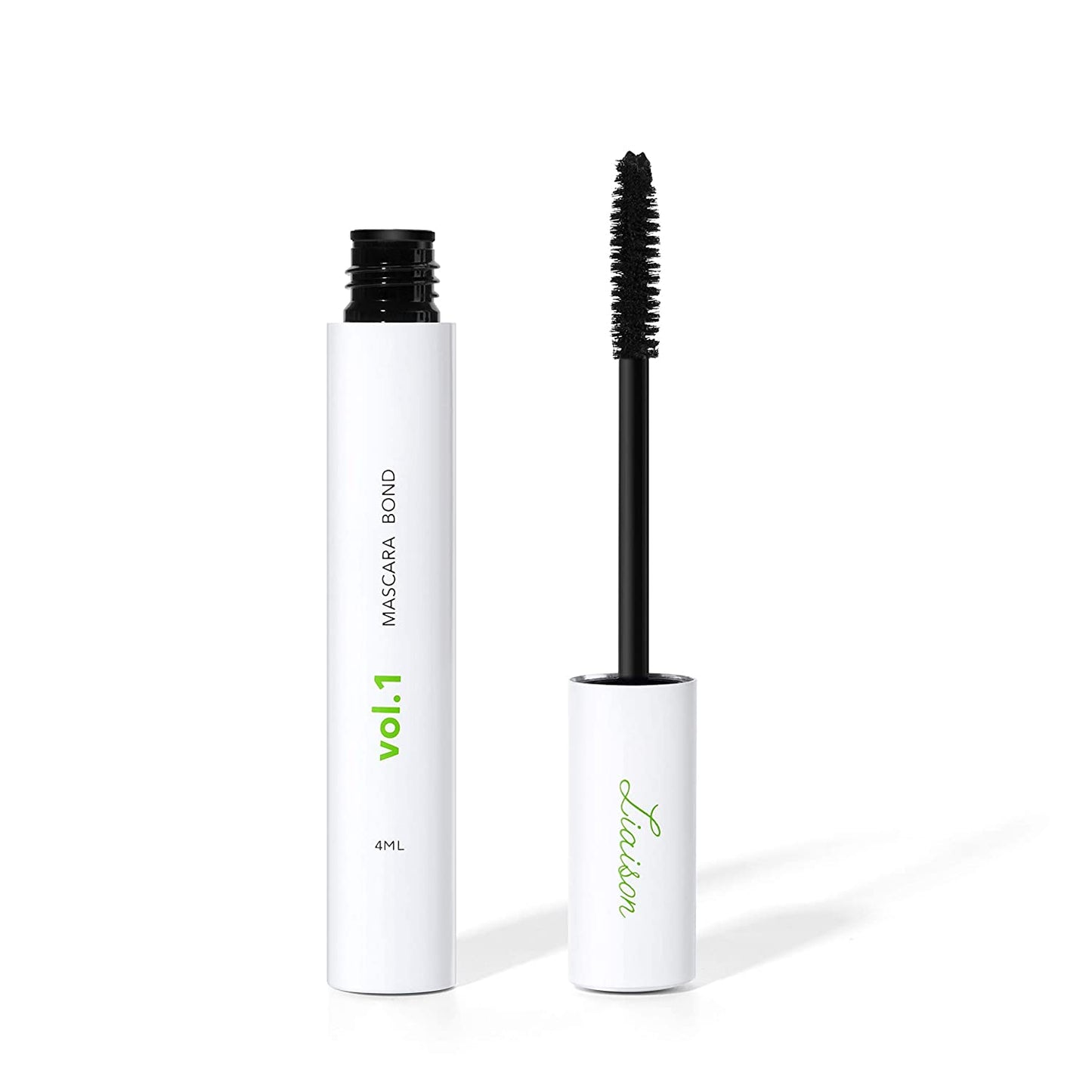 2-in-1 mascara with an ultra-nourishing lash serum