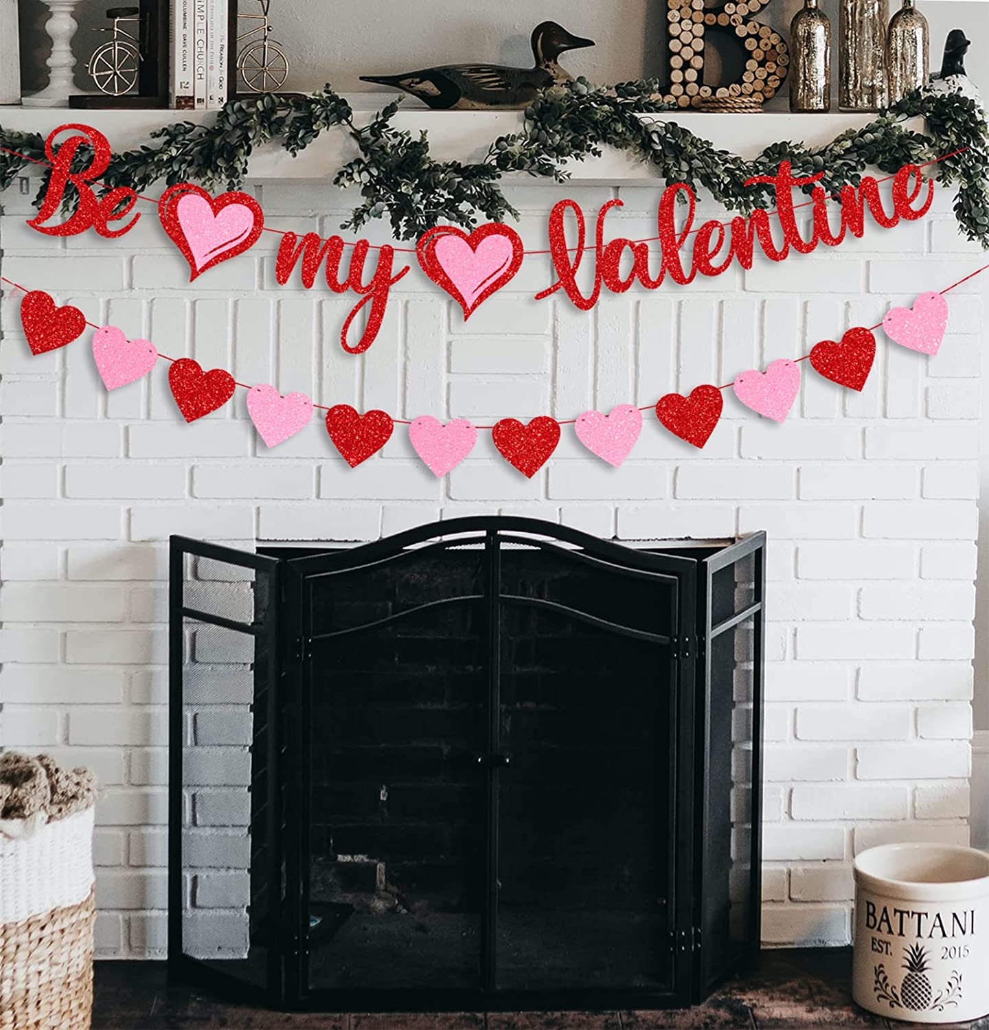 Red Glitter Be My Valentine Banner