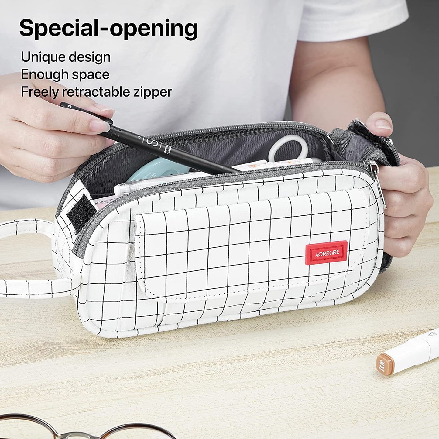 Large Capacity Pencil Case, (Checkered)