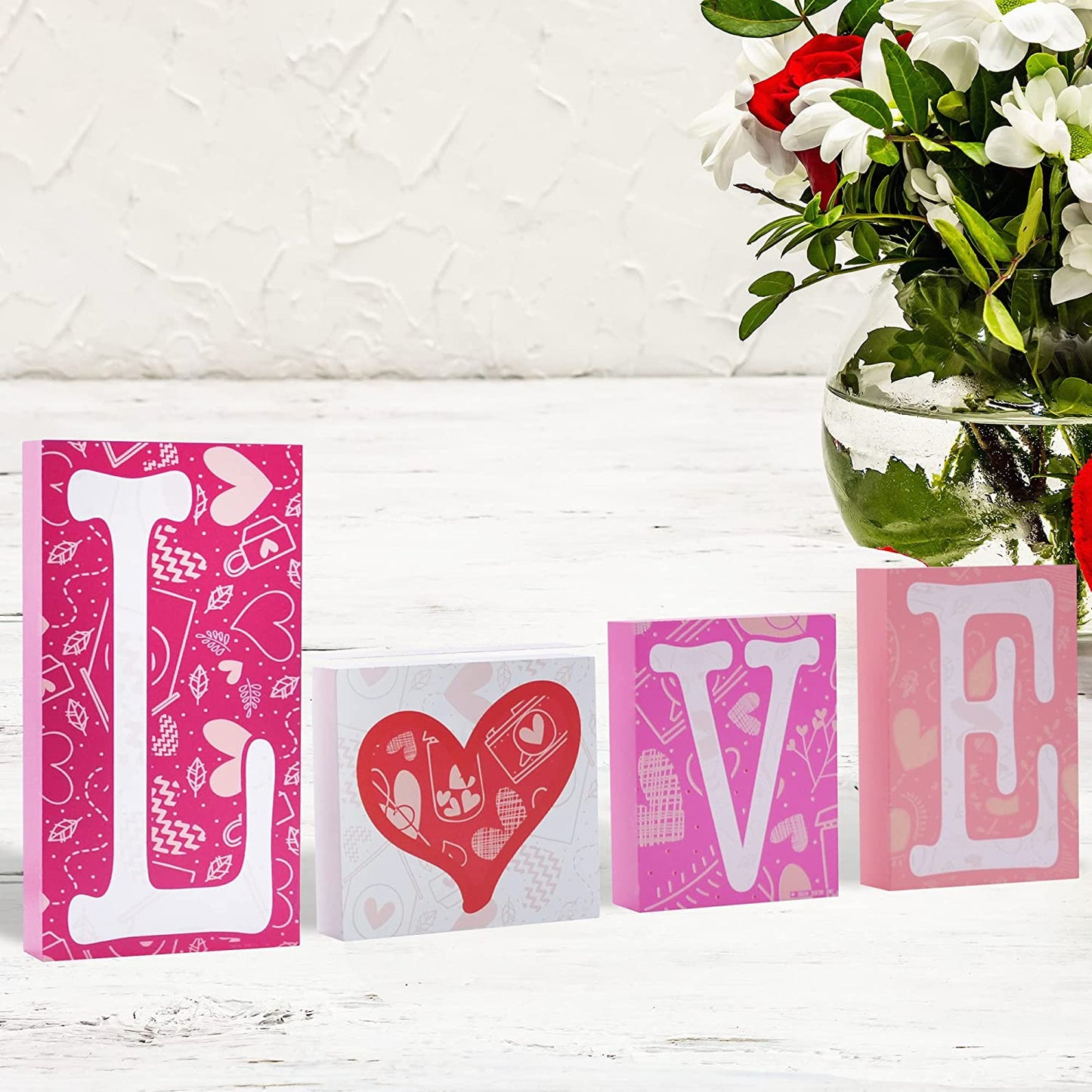 Valentine's Day Table Decoration, (Pink)