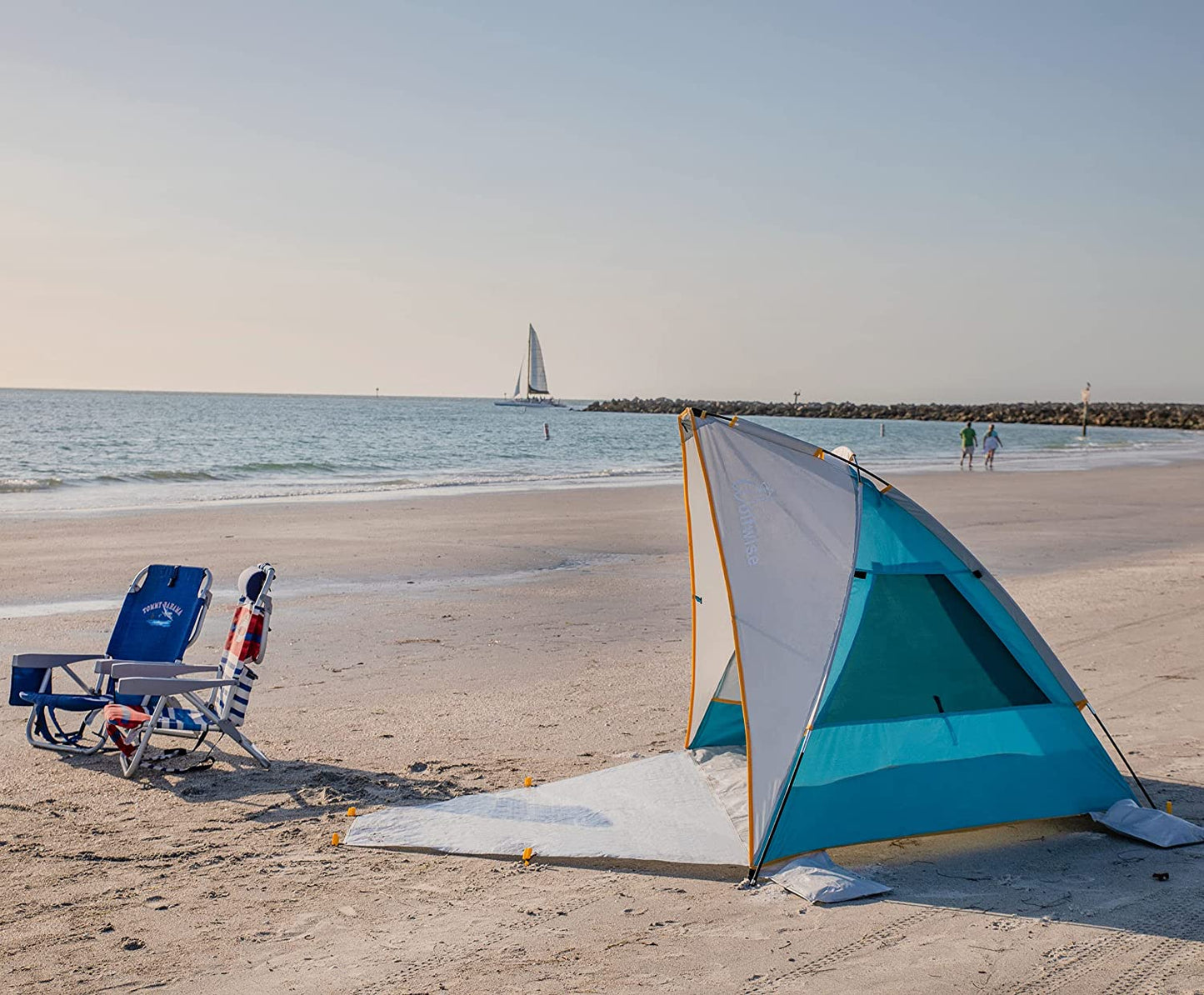 Portable beach umbrella for 3 people with extendable base UPF 50+