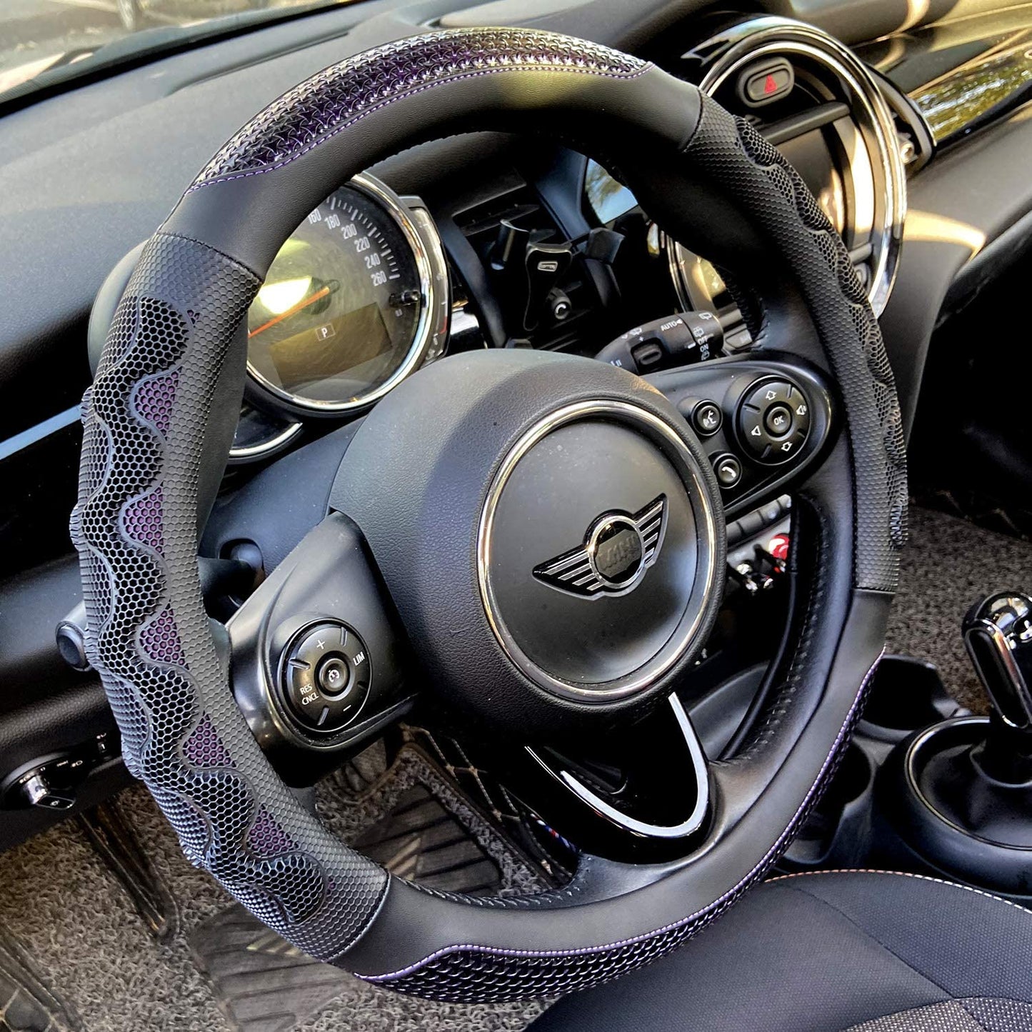 Black Honeycomb High Grip Steering Wheel Cover (Purple)