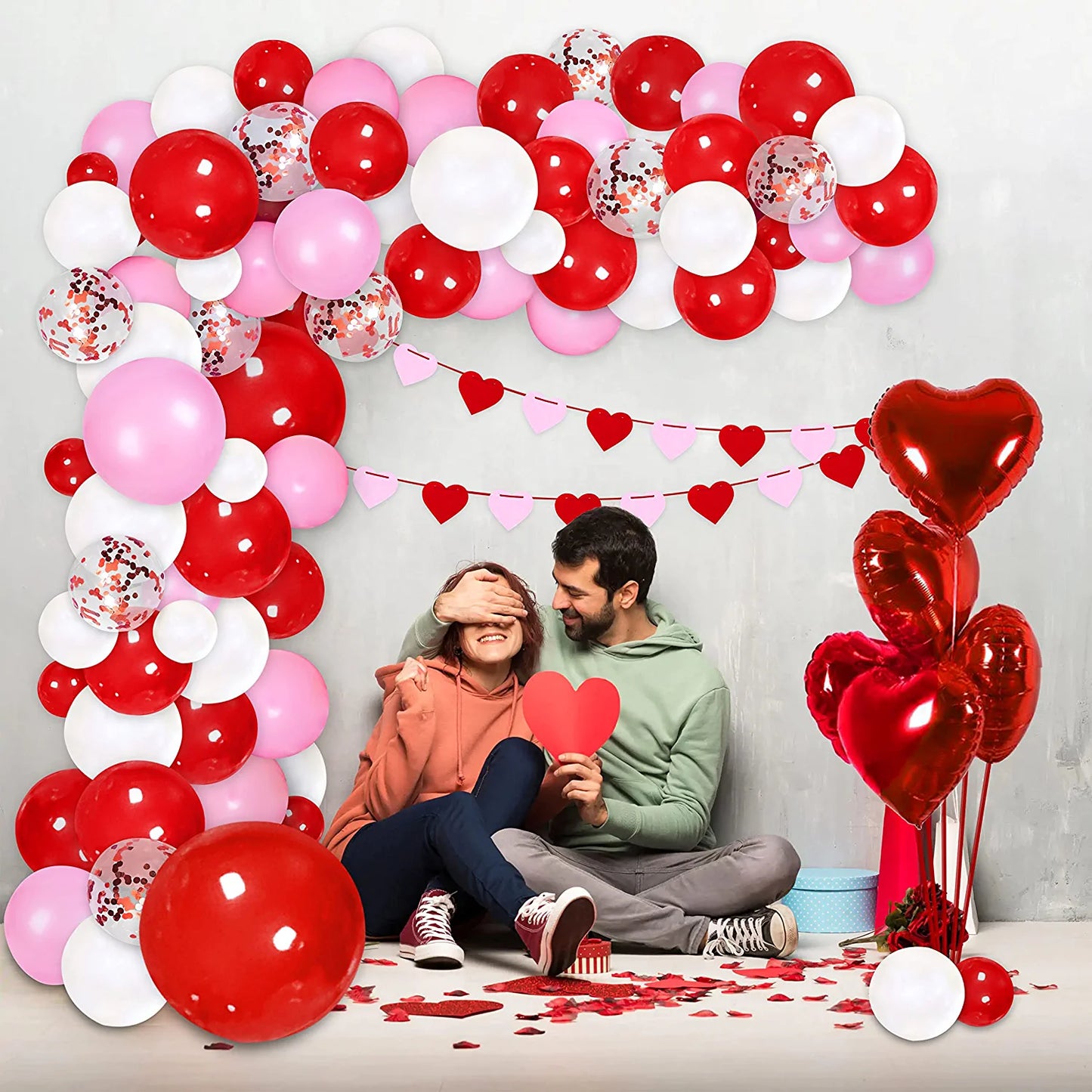 93 Pieces of Valentine's Day Decorations