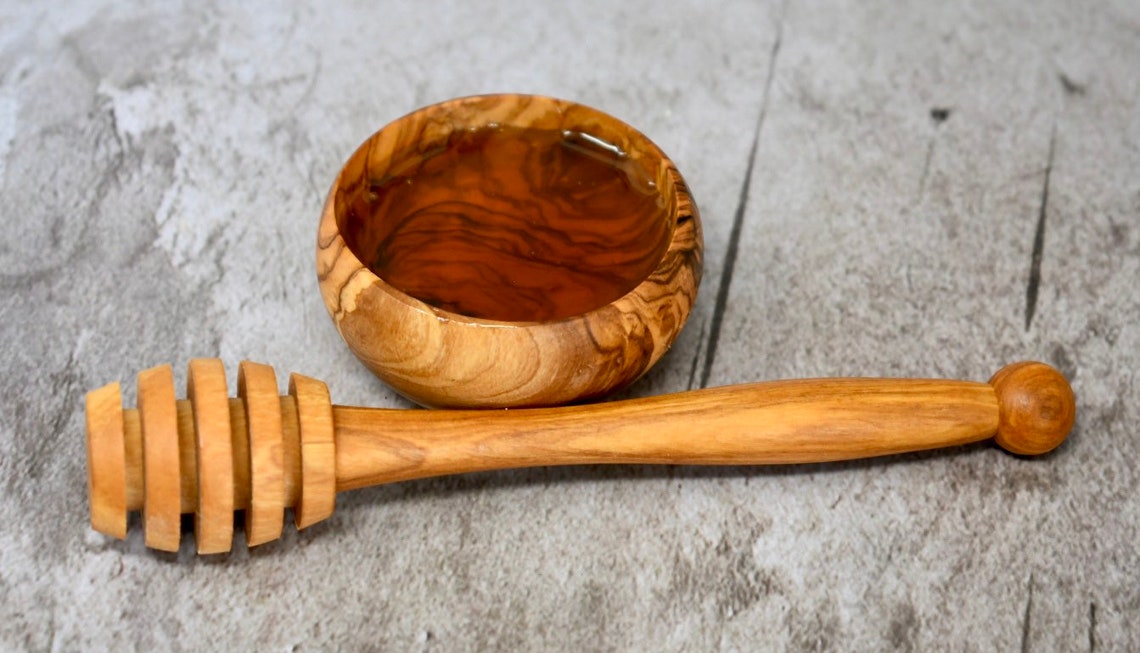 Wooden saucepan, hot tea, honeycomb stirrer, etc. 4.3/4" inches