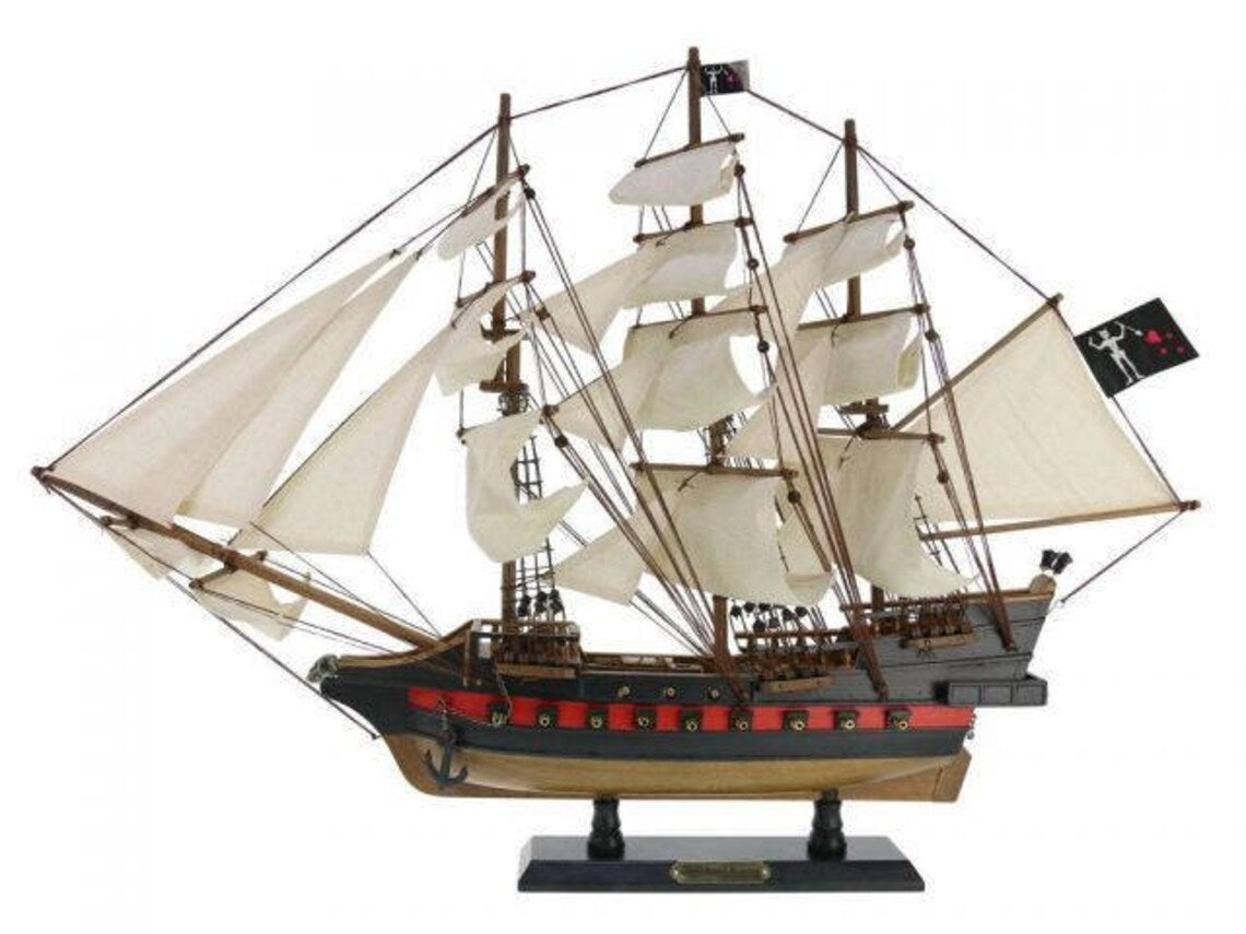 Model Pirate Ship, Color White Sails, 12 inches