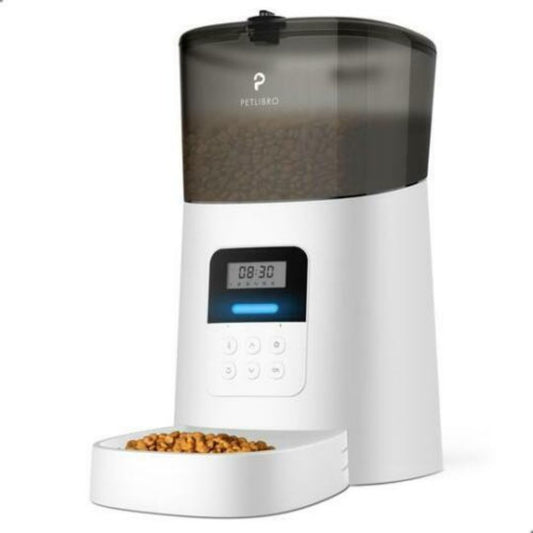 Automatic pet feeder dispenser