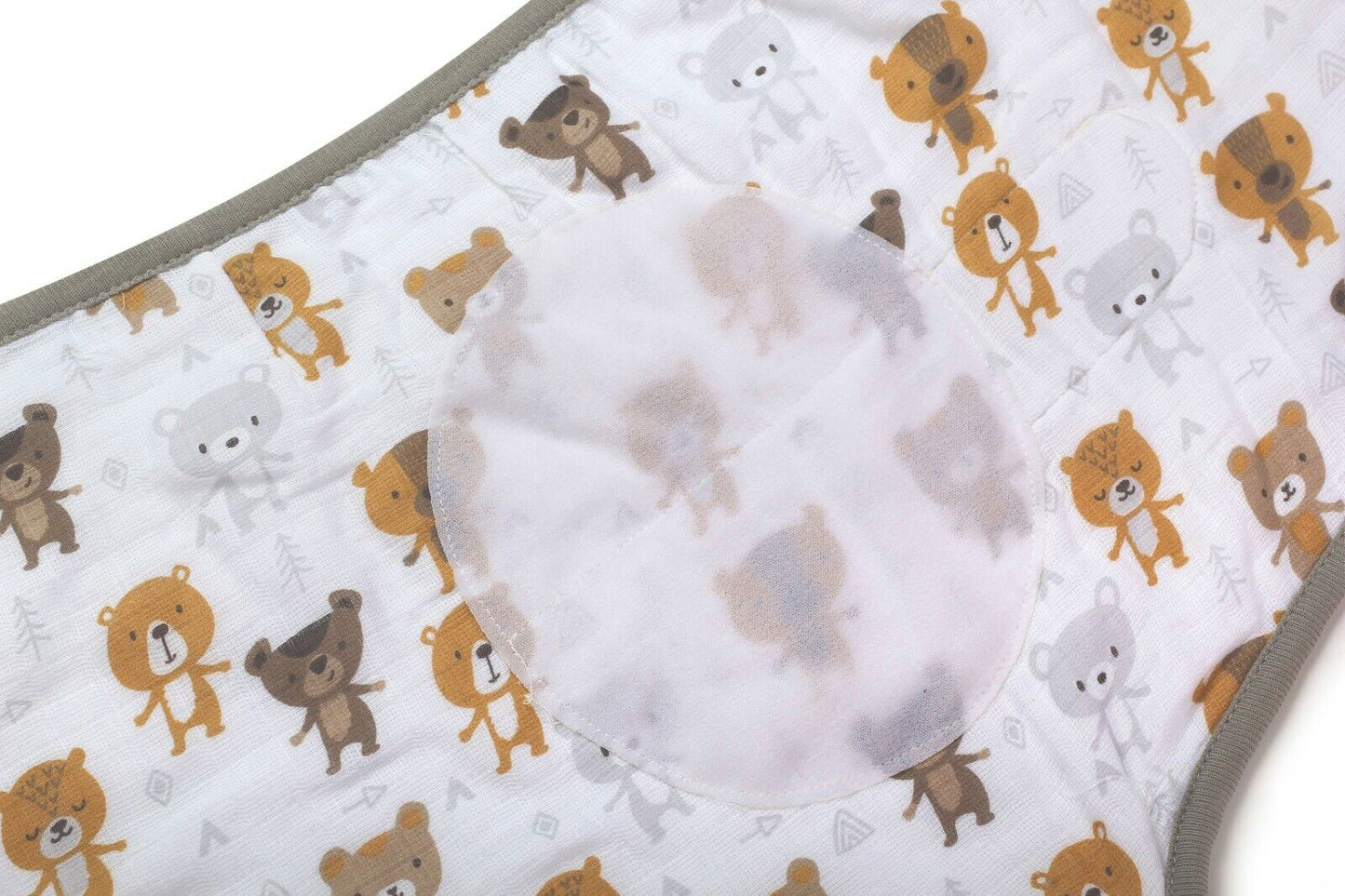 Adjustable baby footmuff in cotton muslin, design: Bear