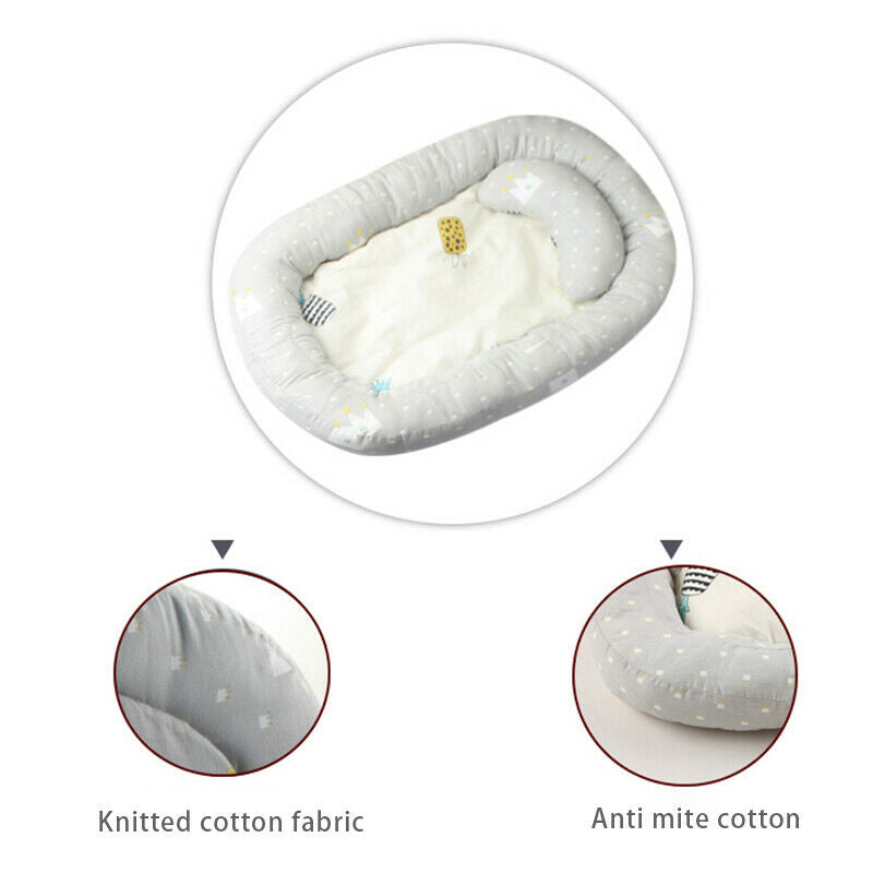 Foldable breathable newborn portable lounger with pillow