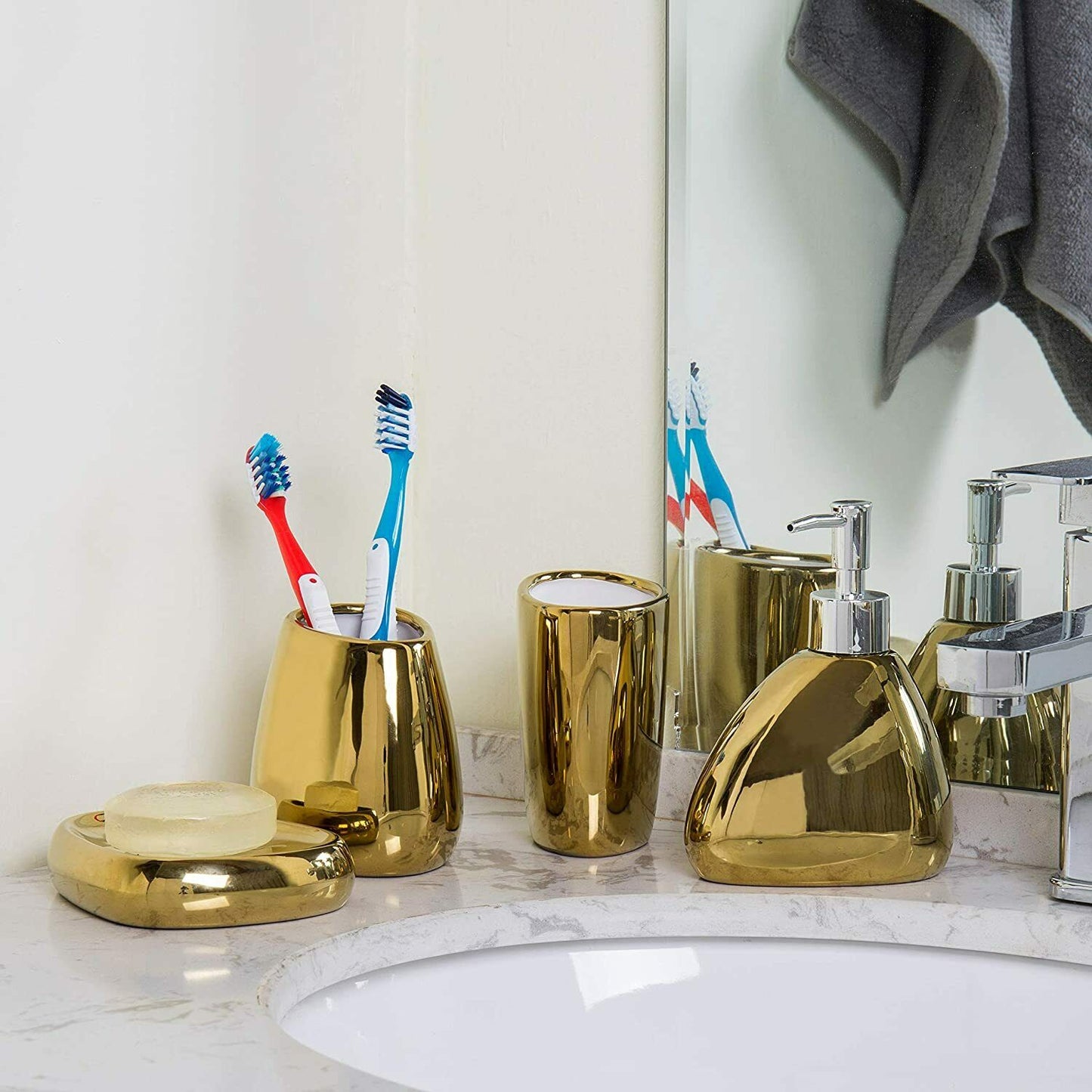 4-Piece Modern Gold Ceramic Bathroom Accessories Set